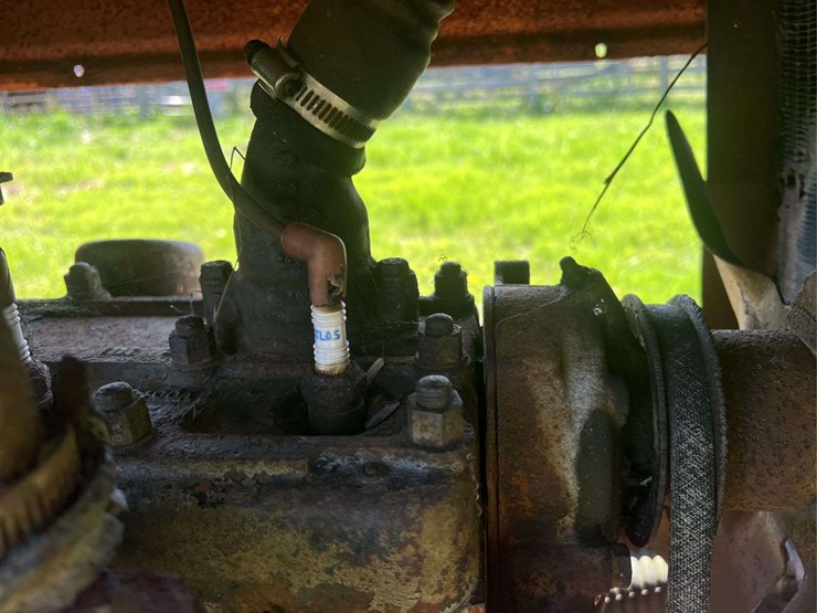 brockway-tractor-image-30