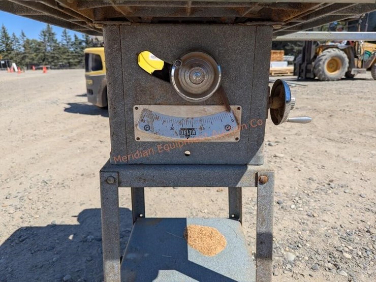 table-saw-image-3