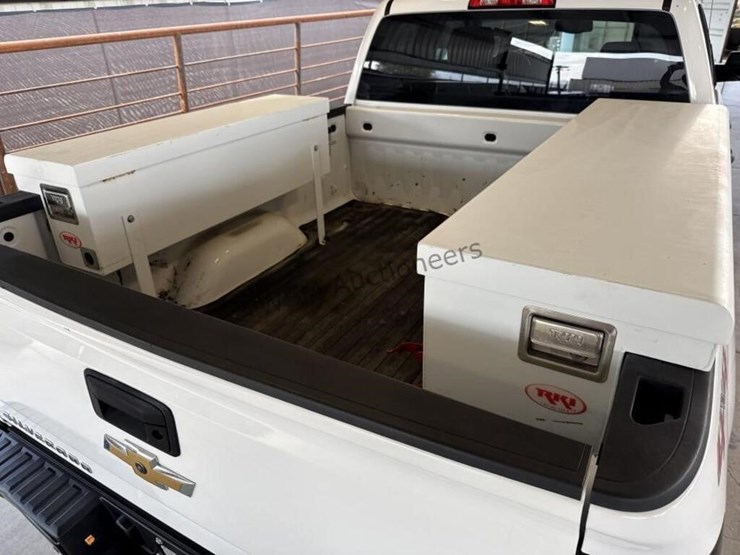 2014-chevrolet-silverado-1500-image-9