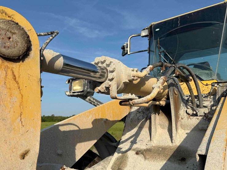 2018-komatsu-wa380-8-image-20