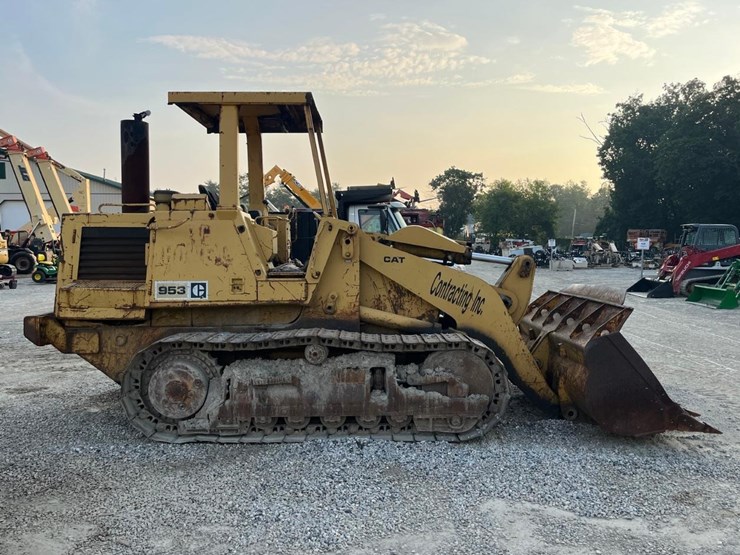 caterpillar-953-image-6