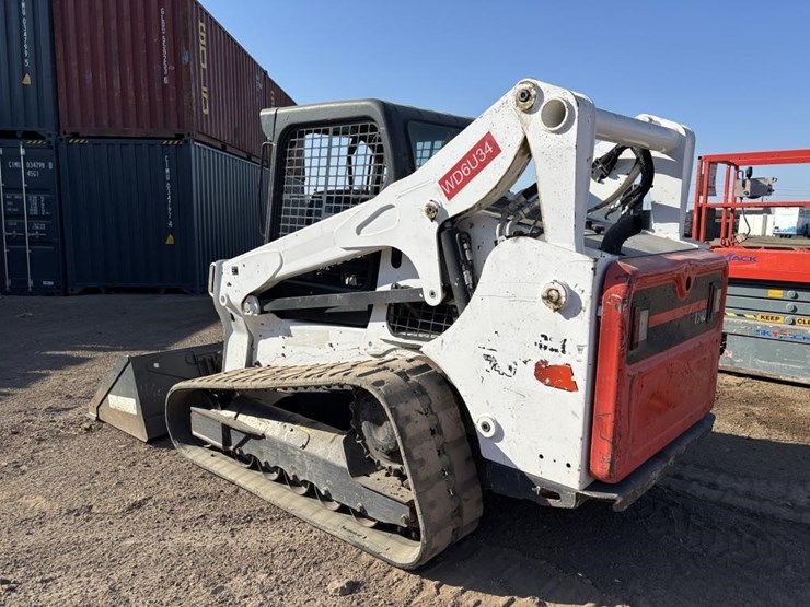 2019-bobcat-t740-image-4