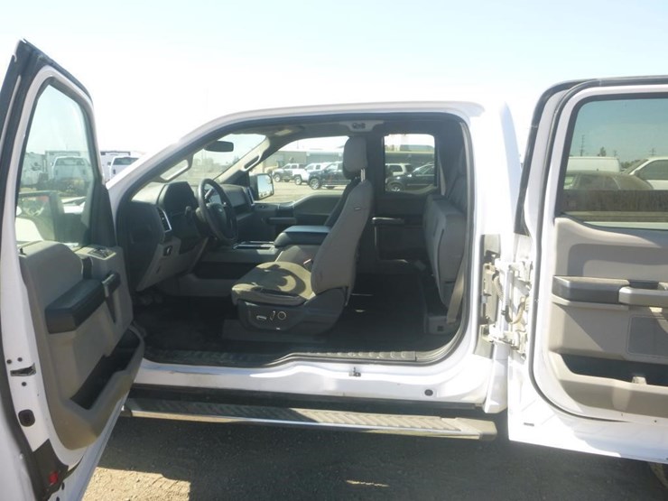2016-ford-f150-image-7