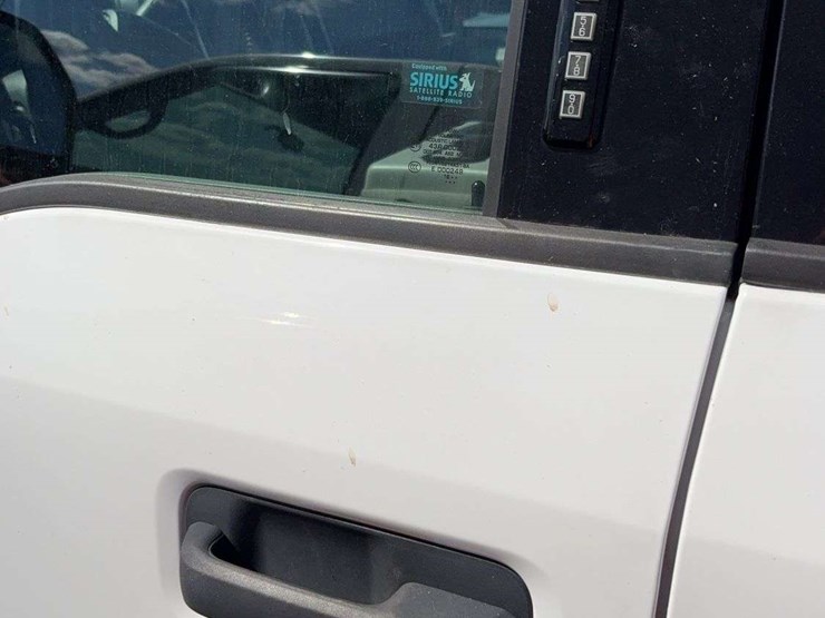 2017-ford-f150-image-18