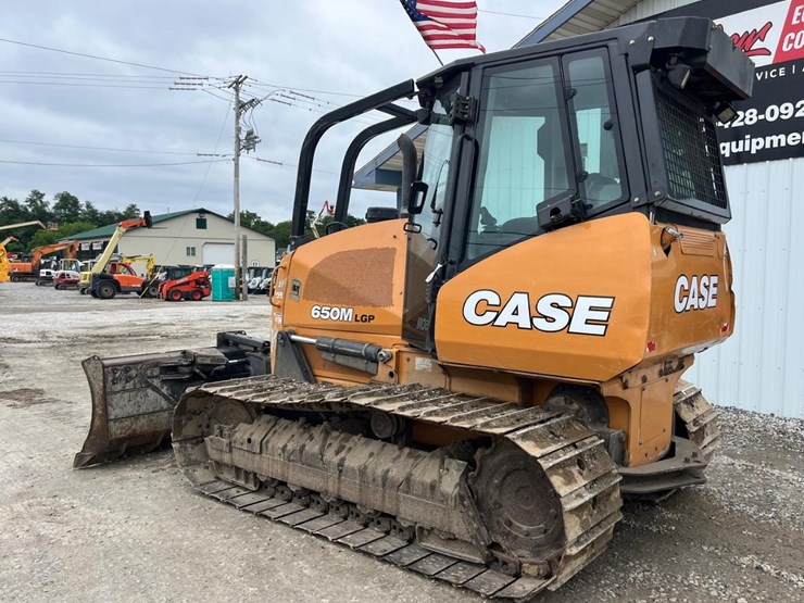 2019-case-650m-lgp-image-3
