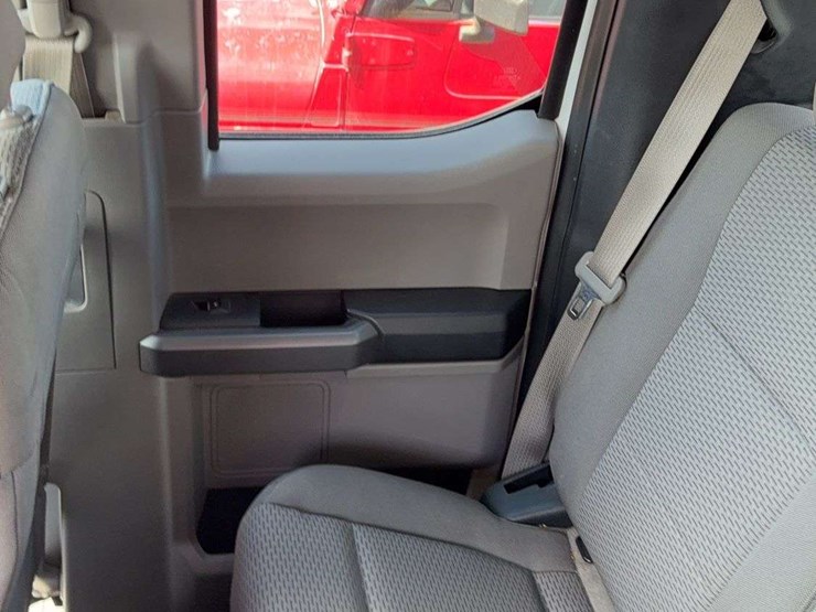 2017-ford-f150-image-24