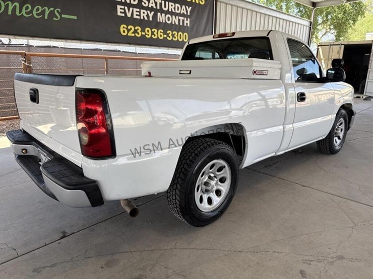 2006-chevrolet-silverado-1500-image-7