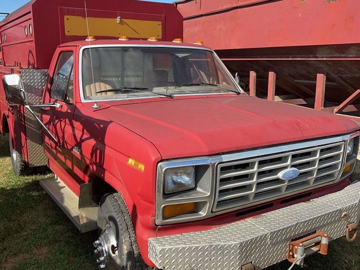 1982-ford-f350-image-2