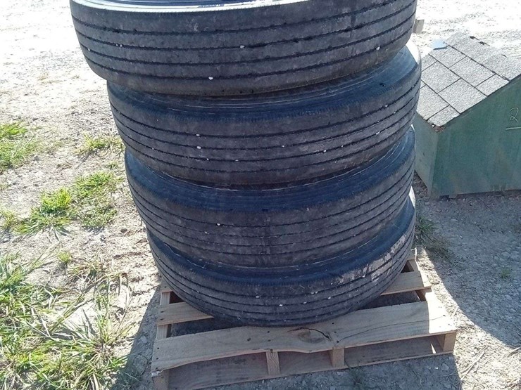 4--11r24.5-steel-wheels-image-1