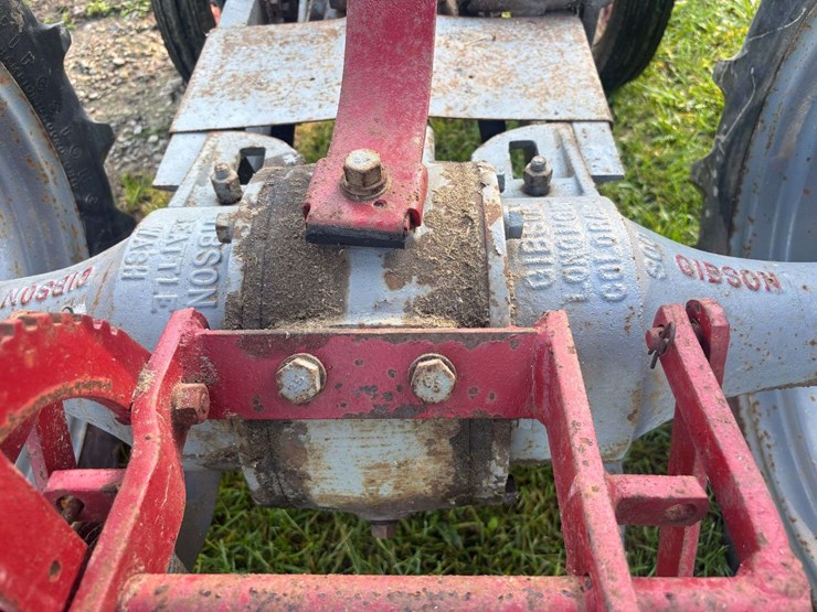 gibson-aeh-garden-tractor-image-53