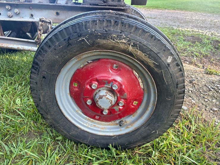 gibson-aeh-garden-tractor-image-67