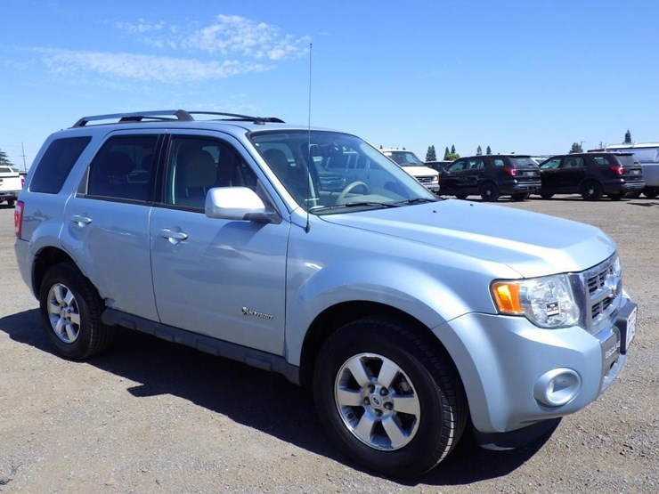 2009-ford-escape-image-2