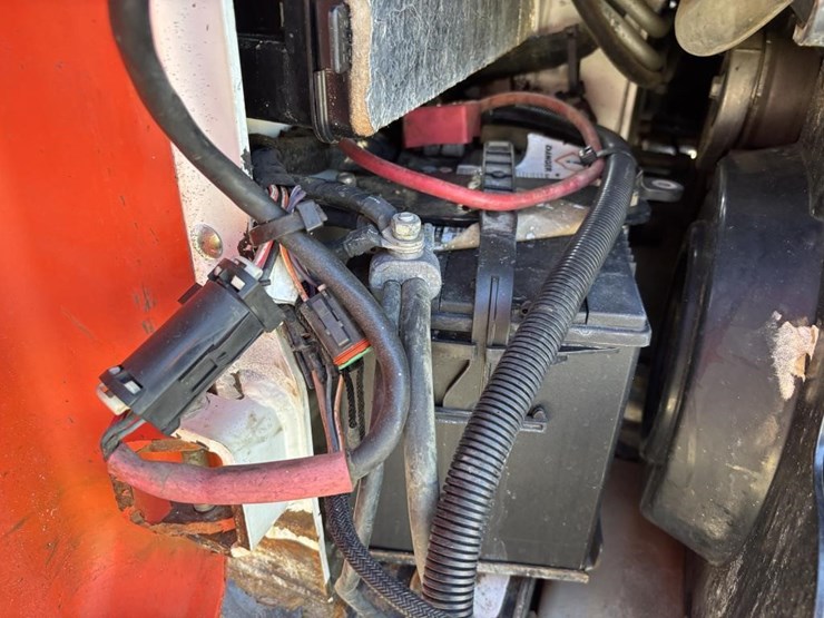 2018-bobcat-t450-image-30