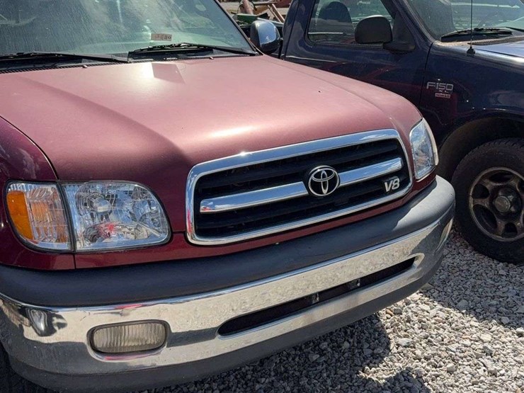 2000-toyota-tundra-image-3