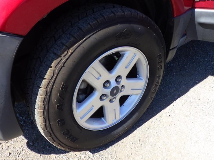 2006-ford-escape-image-13