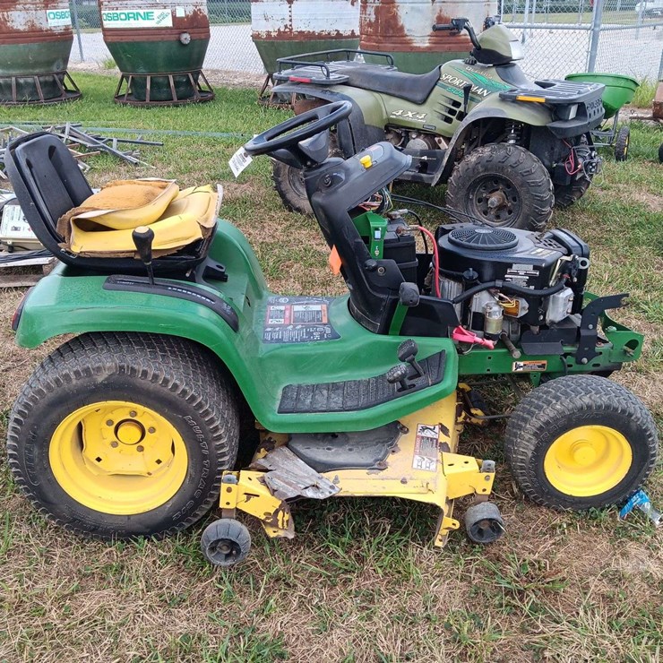 JOHN DEERE 2048HV