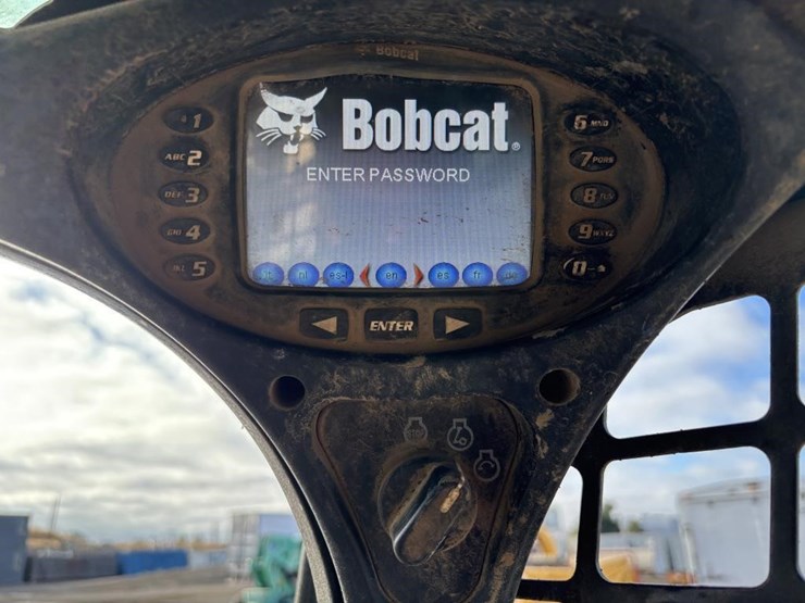 2016-bobcat-t590-image-24