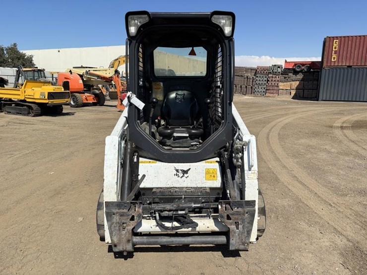 2022-bobcat-t450-image-6