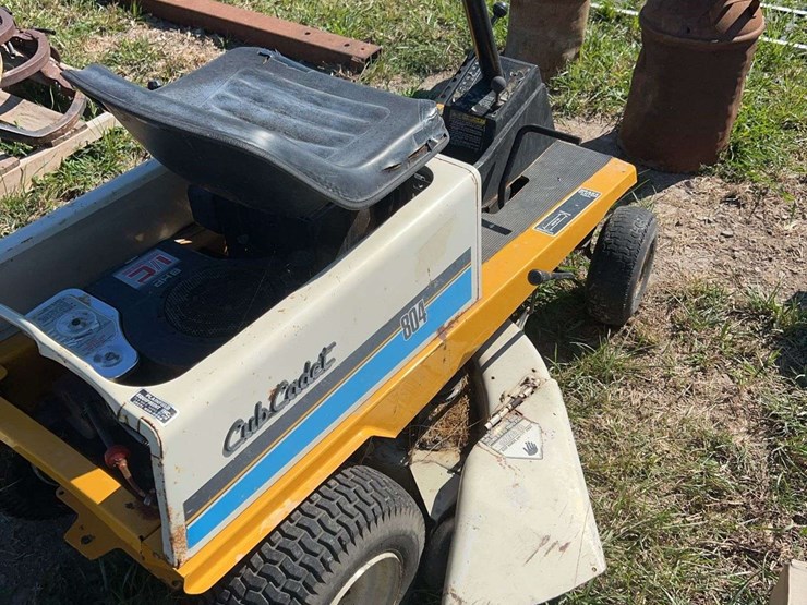 cub-cadet-804-image-3
