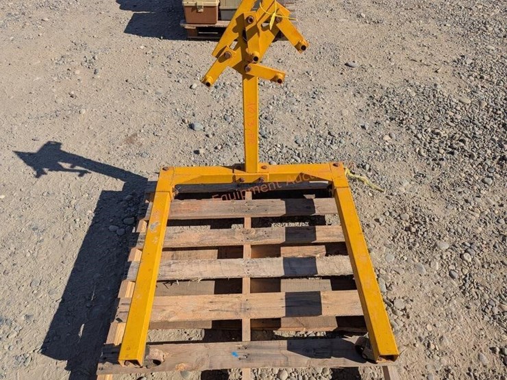 motor-stand-image-3