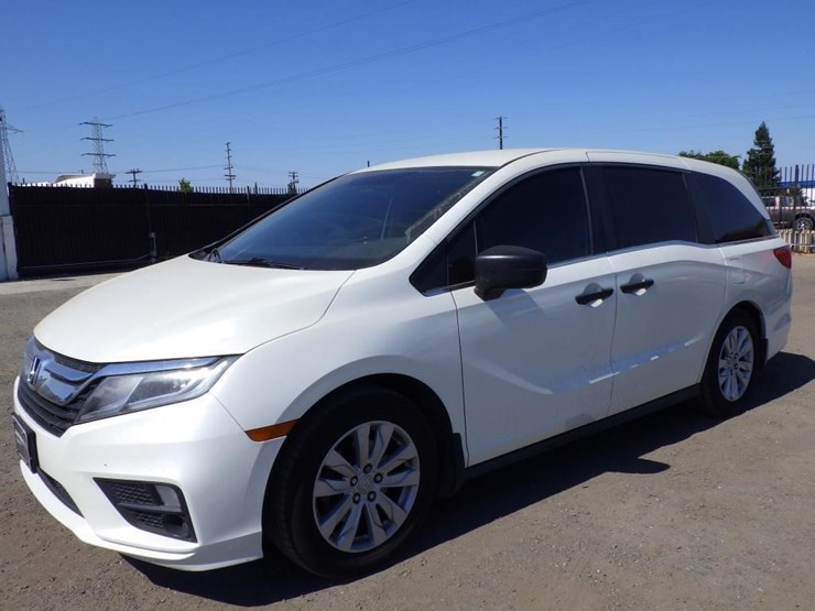 2018-honda-odyssey-image-1