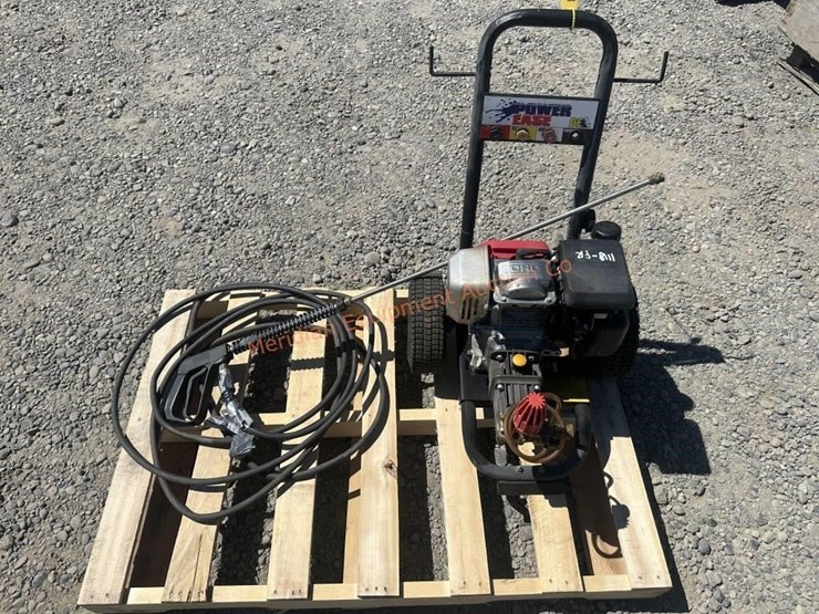 powerease-pressure-washer-image-1