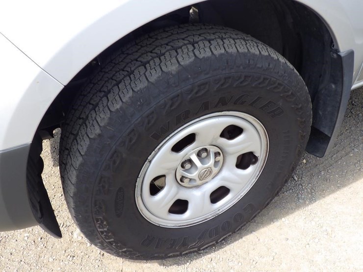 2018-nissan-frontier-image-12