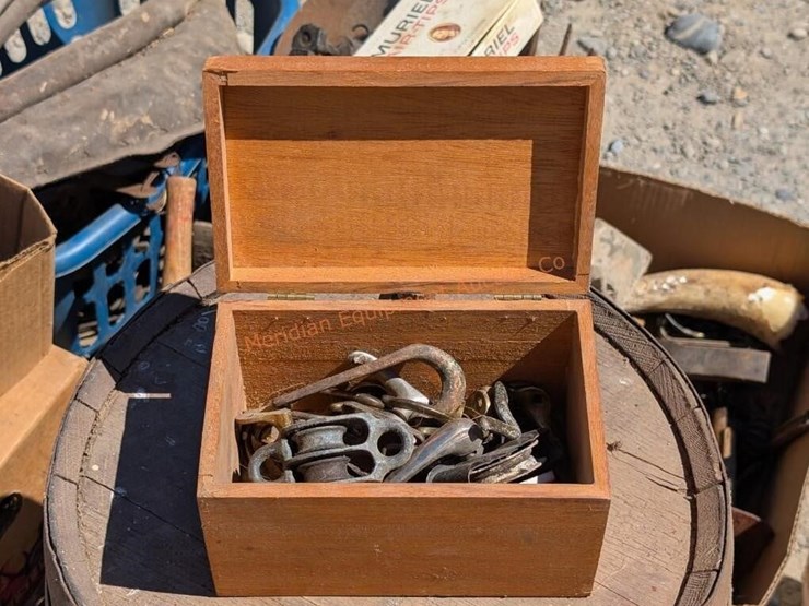 antique-lot---see-description-image-21