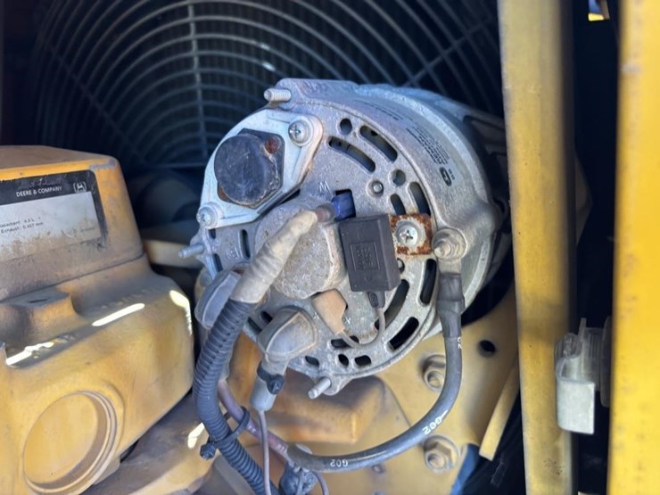1998-deere-410e-image-54