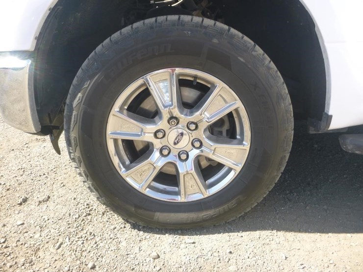 2016-ford-f150-image-16