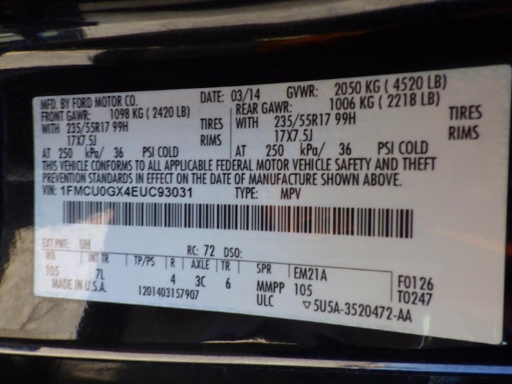 2014-ford-escape-image-16