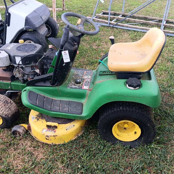 JOHN DEERE 38