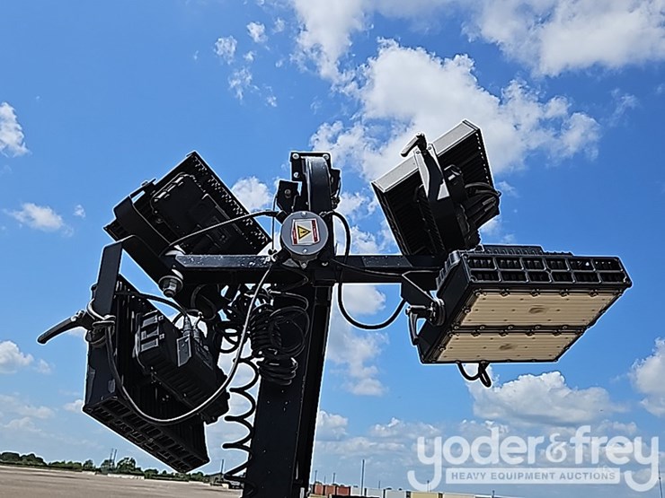 allmand-bros-night-lite-gr-image-23