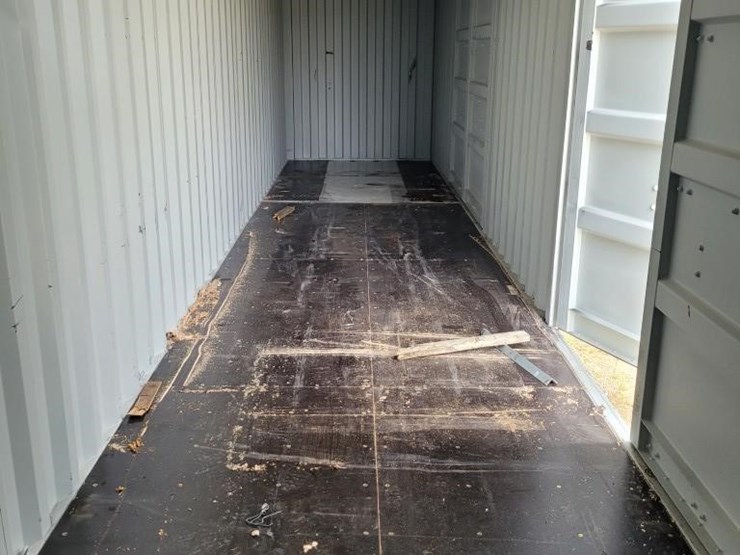 40-foot-shipping-container-image-3
