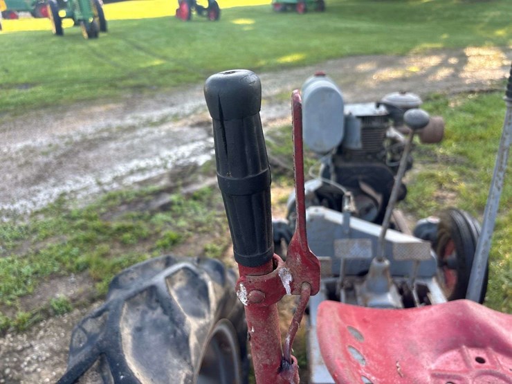 gibson-aeh-garden-tractor-image-62
