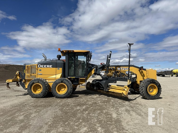 2018-deere-872gp-image-4