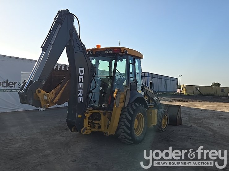 2019-deere-310l-image-5