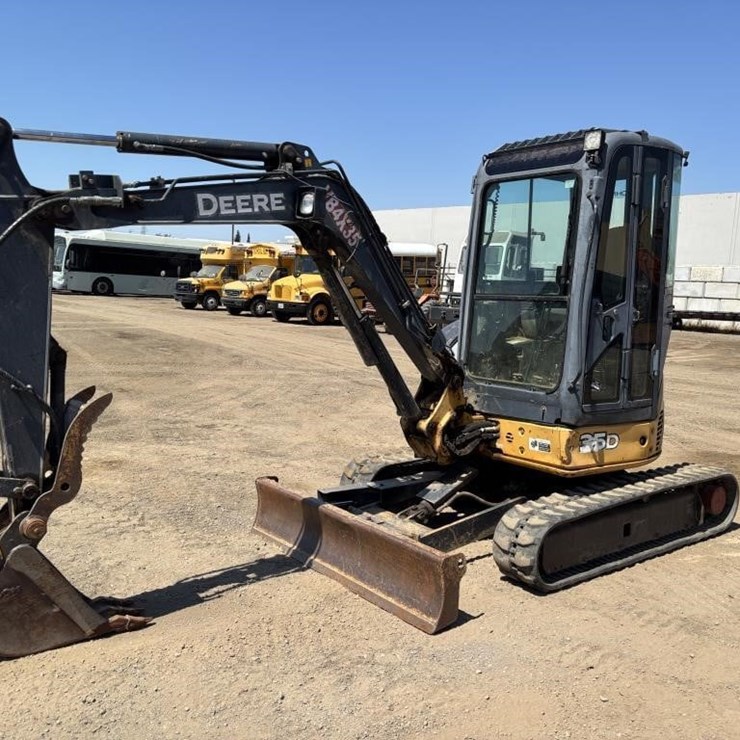 DEERE 35D