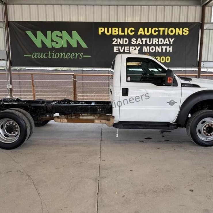 2016 FORD F550