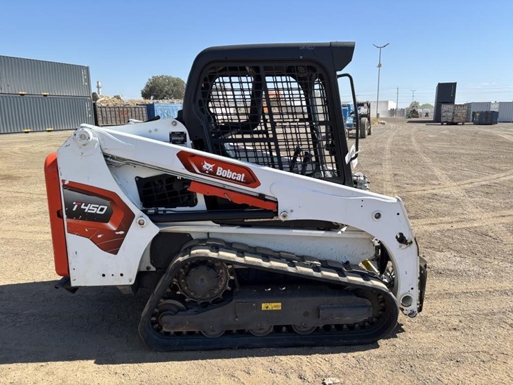 2022-bobcat-t450-image-7