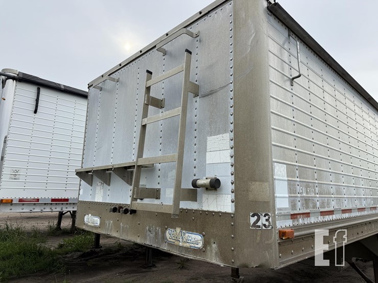 1995-wilson-grain-trailer-image-2