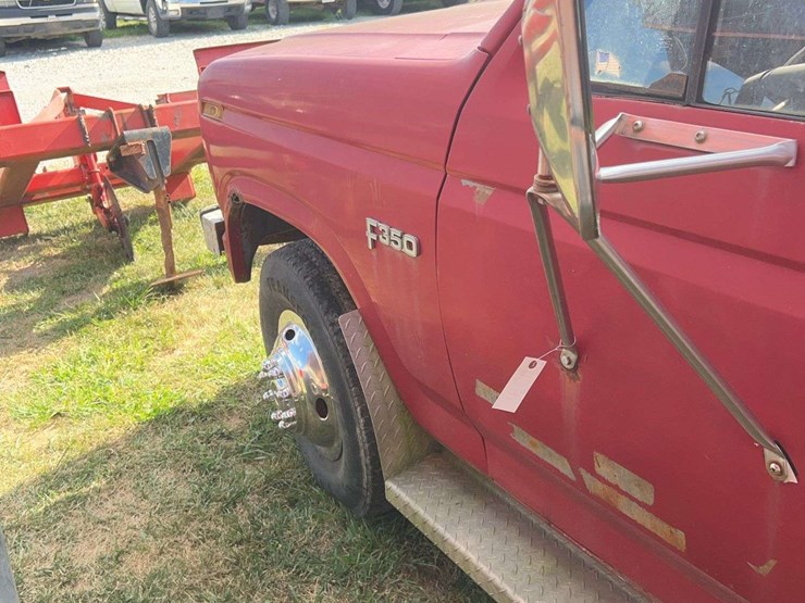1982-ford-f350-image-6