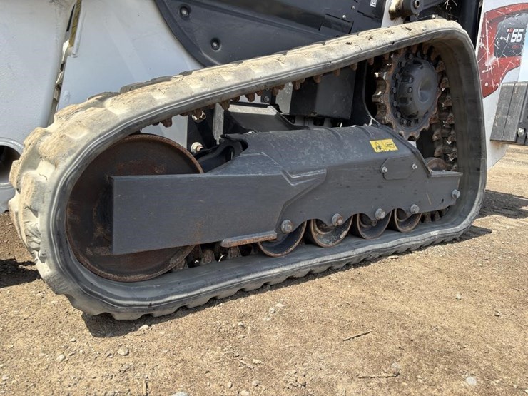 2023-bobcat-t66-image-14