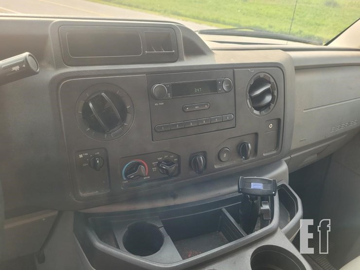 2018-ford-e450-image-19