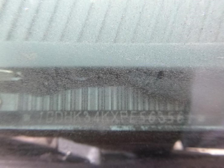 1993-gmc-3500-image-24