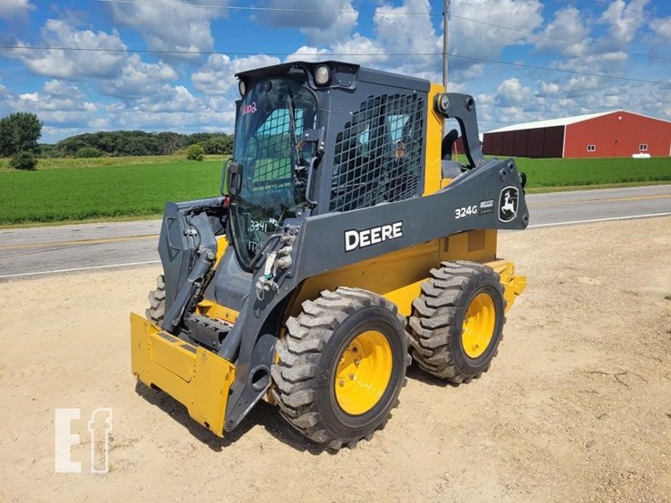 2023-deere-324g-image-1