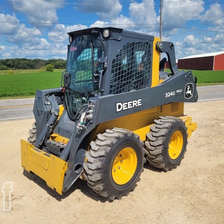 2023 DEERE 324G