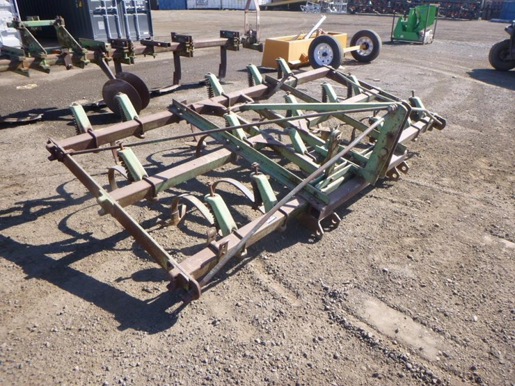 john-deere-110-image-2