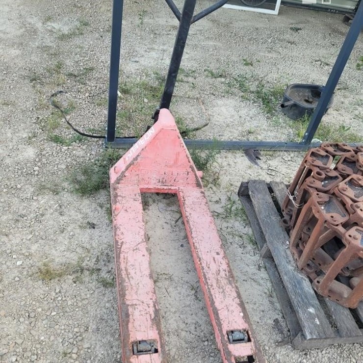 PALLET JACK