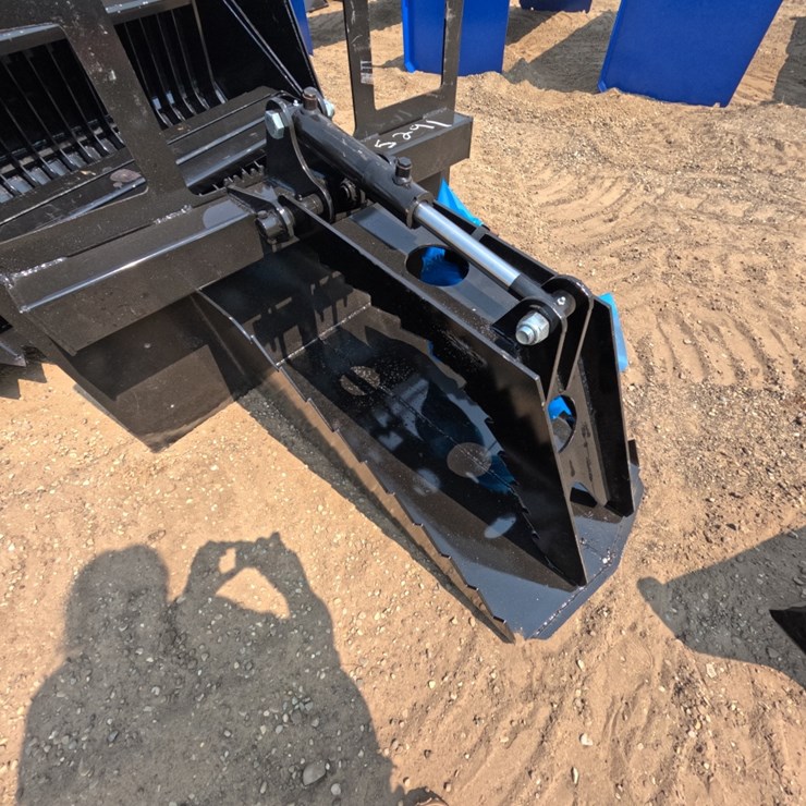 #5291 • Skid Steer Spade Grapple